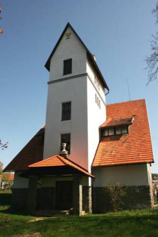 Kostel v Merklíně